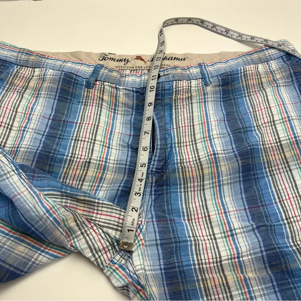 Tommy Bahama Men’s Shorts Plaid Ocean Deep Blue White Casual Linen Blend Size 42